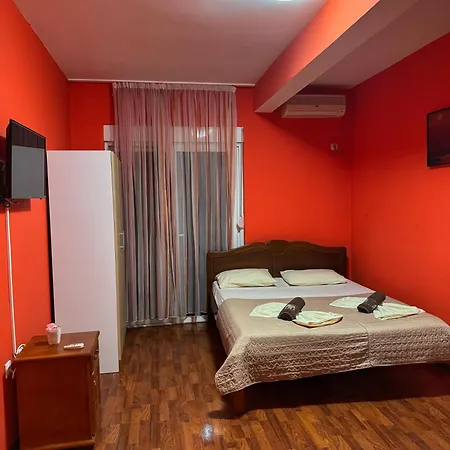 Apartments Elkom Ulcinj Exterior photo