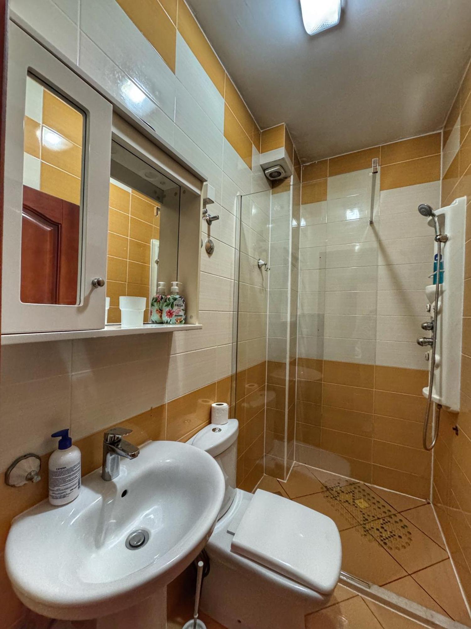 Elkom Appartamento Ulcinj
