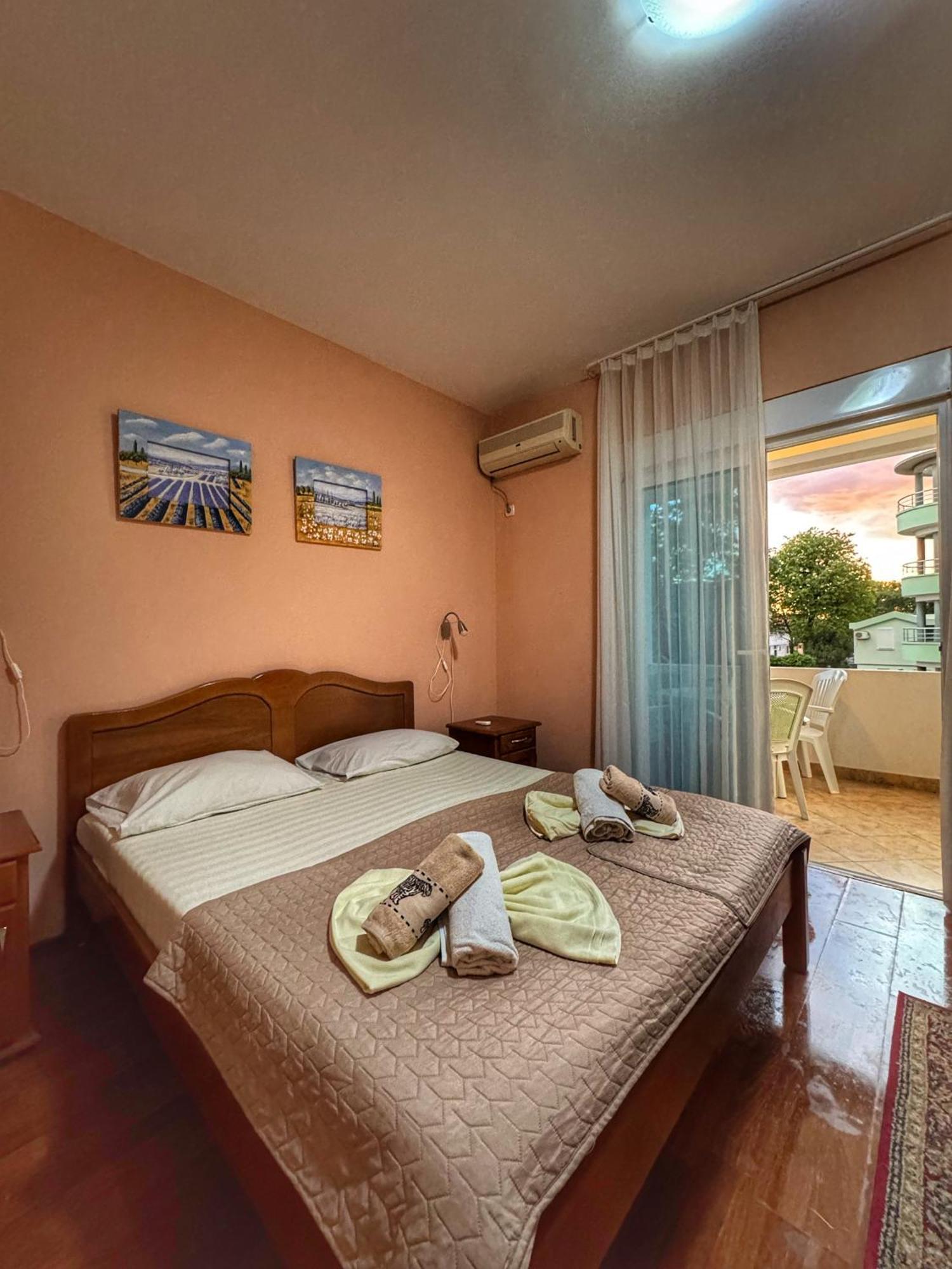 Appartamento Elkom Ulcinj